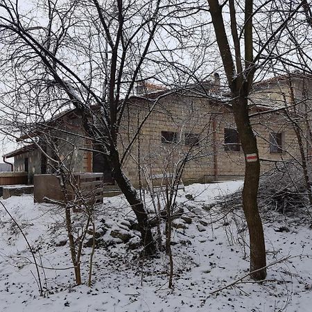 Old Stone Villa Obarok Dış mekan fotoğraf