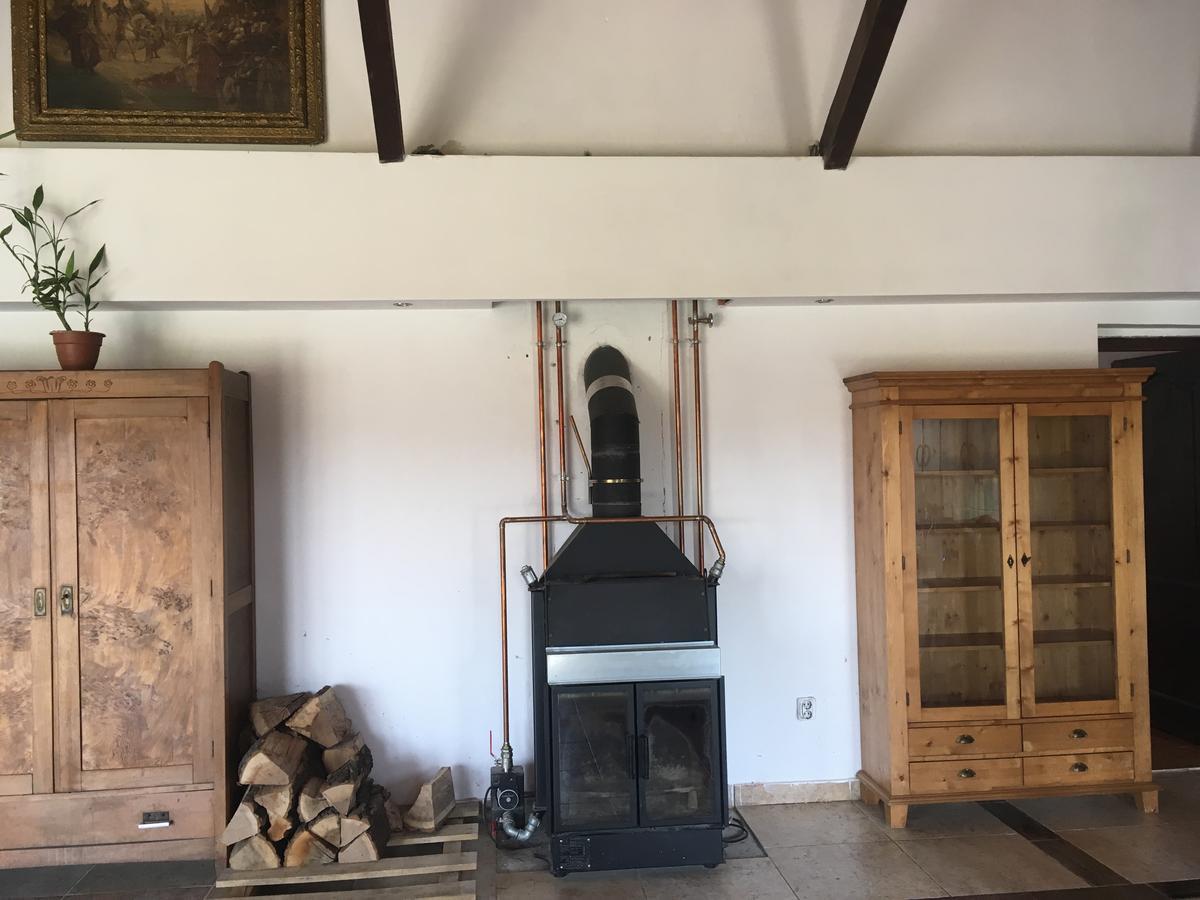 Old Stone Villa Obarok Dış mekan fotoğraf